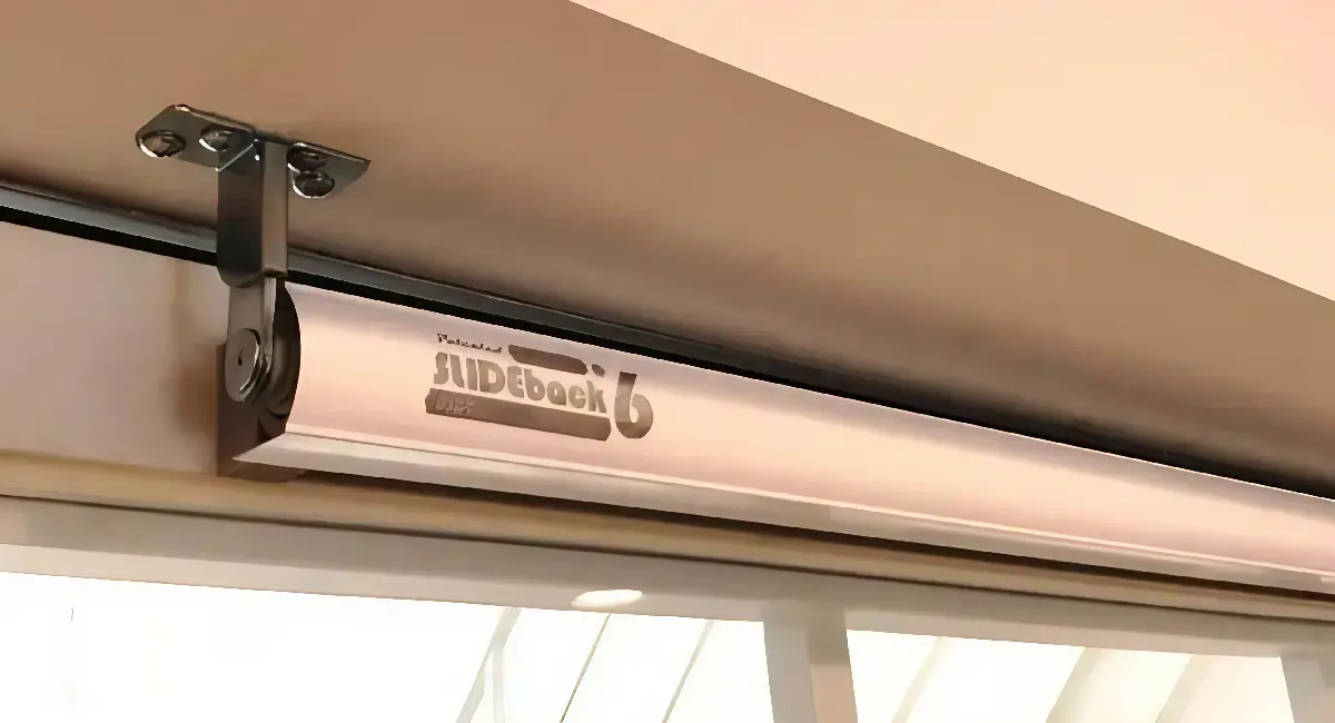 pool safety door